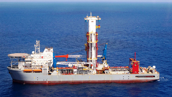 Drilling vessel