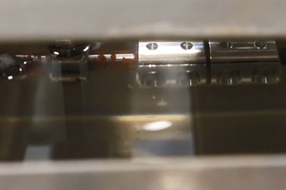 Pruebas de vibraciones bajo el agua